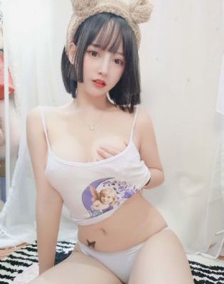 免费的美女在线视频_1080P高清在线观看