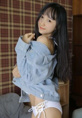 课中坏事中文版_超清在线播放